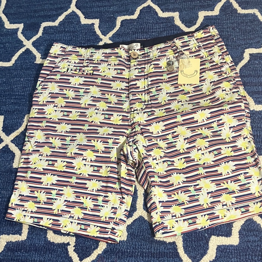 Oxford Men's Patterned Shorts - Yellow and Blue